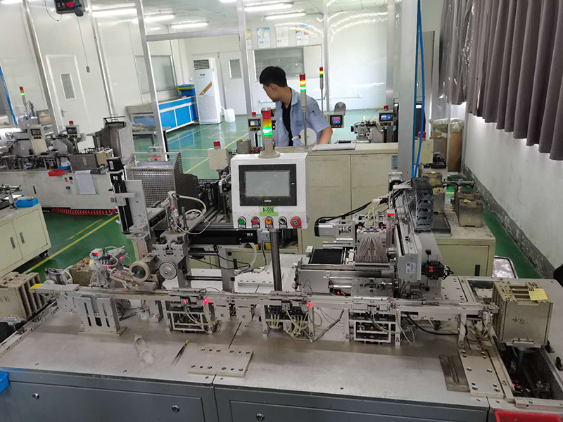 電容片堆疊機